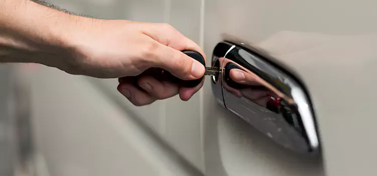 Why Choose Our Auto Locksmith Team in Palm Beach Gardens, FL?