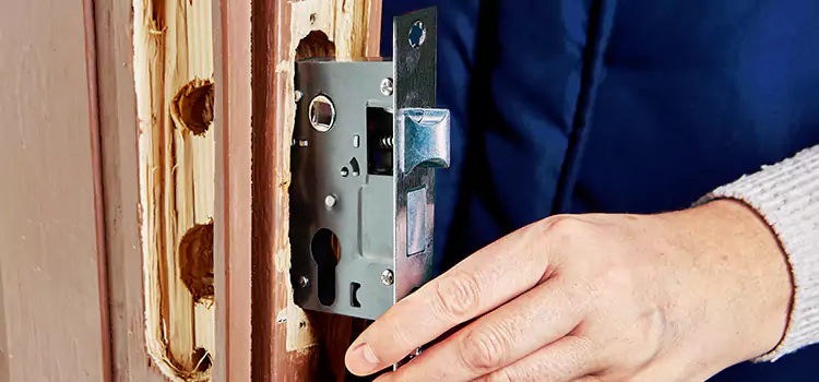 Garage Door Lock Replacement Palm Beach Gardens